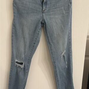 Universal Thread Blue Boyfriend Jeans